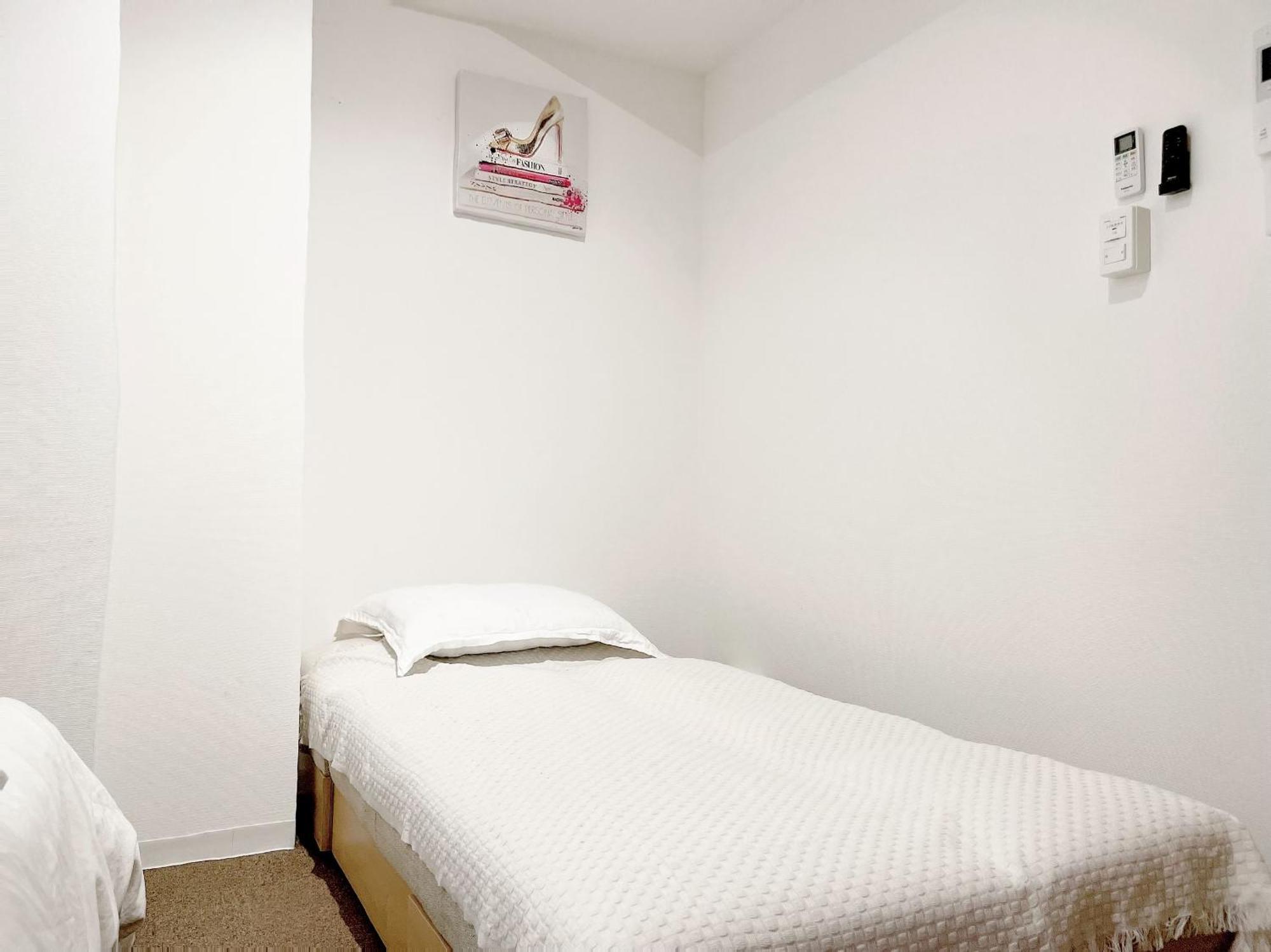 国立競技場そば新宿御苑目の前 Luxe Designer Near National Stadium Built Four Years Ago 3bed 4ppl Präfektur Tokio
